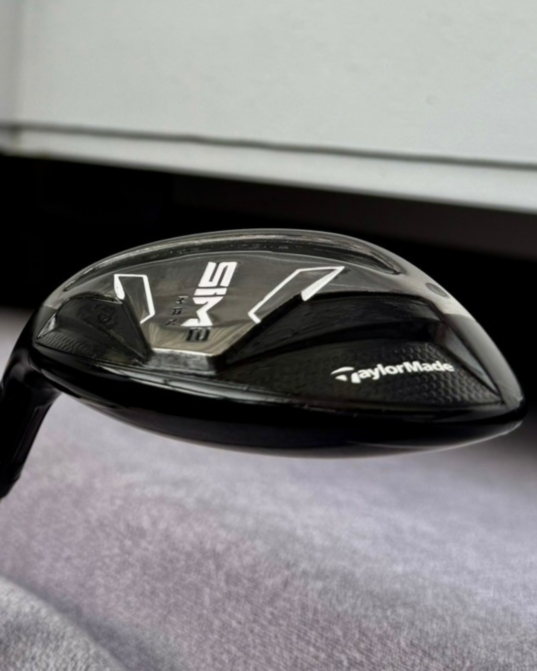 TaylorMade SIM 2 MAX hybrid after Cerakote "Black" refinish by Sublevel Golf